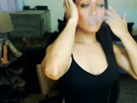 suzie 009 online show from 12.04.25