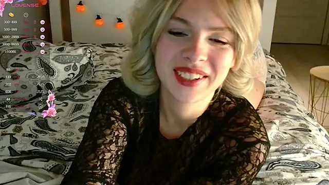 babylilly00 online show from 10.23.25