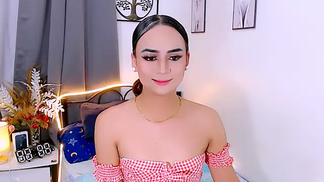 Zialustts online show from 11.24.25