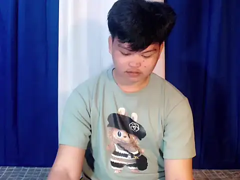 Reynelcock online show from 11.18.25