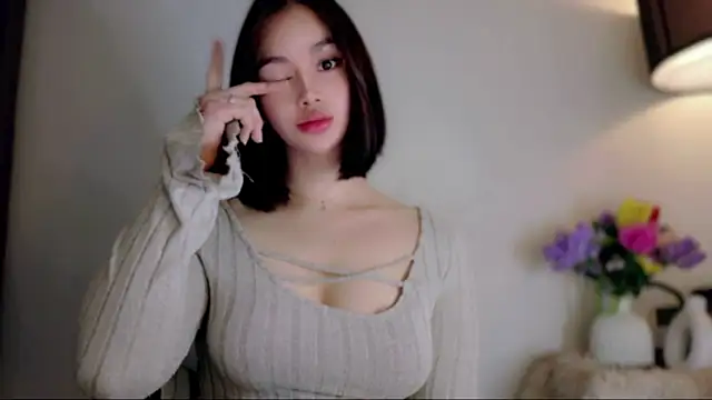 Snapshot of anna_lala7 chatting on 05.19.26 anna lala7 online show from 05.19.26