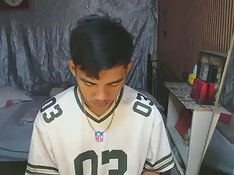 urhot chany online show from 11.24.25