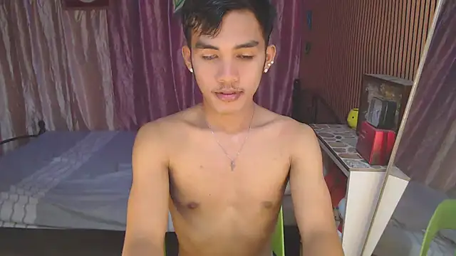 urhot chany online show from 12.02.25