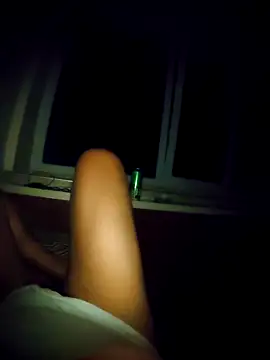 Snapshot of Negovotoo chatting on 09.27.25 Negovotoo online show from 09.27.25