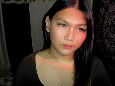 Lou heart online show from 02.07.26