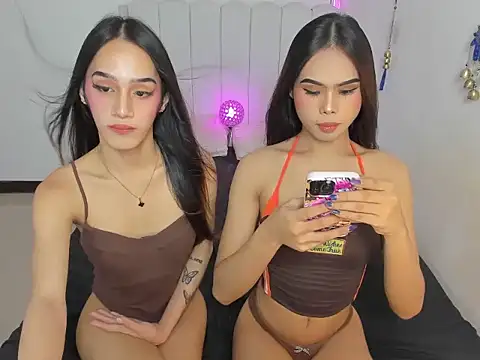 Aliyah Bucks online show from 10.11.25