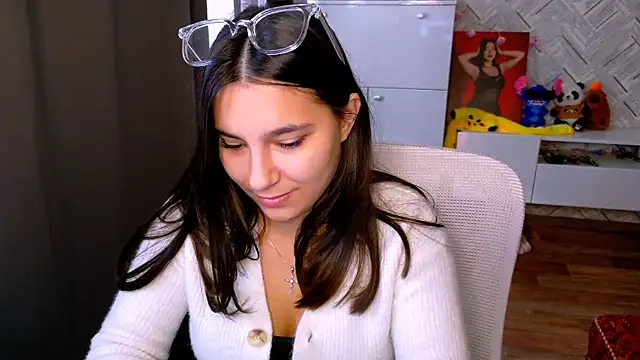 Arianna Grend online show from 09.17.25