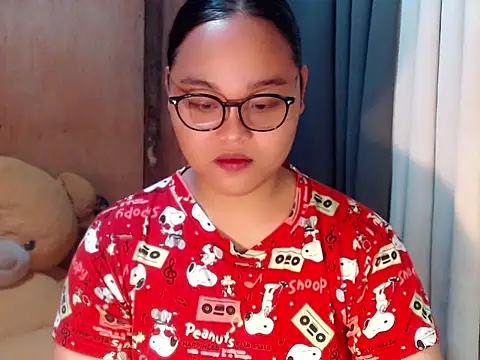  Lylia online show from 11.14.25