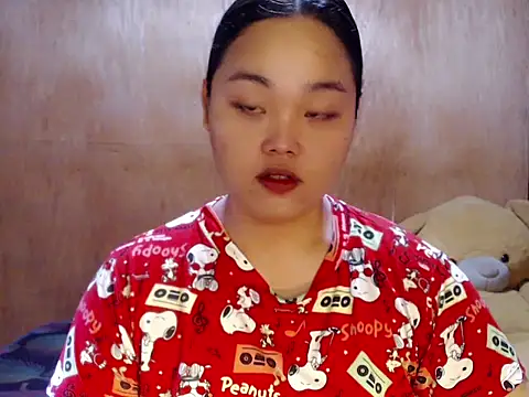  Lylia online show from 05.17.26