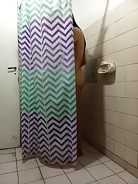 Snapshot of aphrodite_sexy chatting on 02.05.26 aphrodite sexy online show from 02.05.26