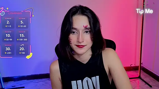 MiaLozanox online show from 10.22.25