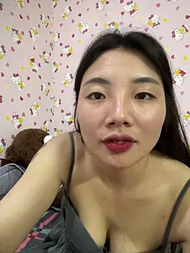 D2sweet online show from 12.20.25