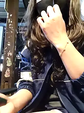 Snapshot of Venessa chatting on 03.16.26 Venessa online show from 03.16.26