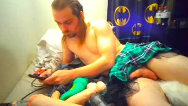 Johnnytailplug online show from 11.22.25