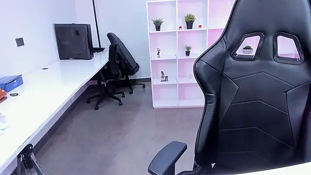 megan bigboobs  online show from 10.25.25