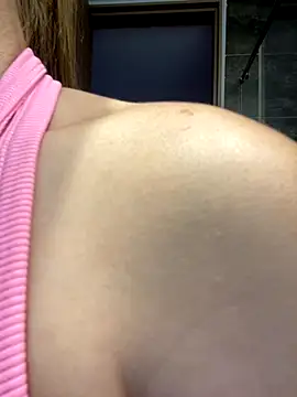 Nikii   online show from 09.13.25