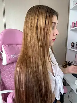 Nikii   online show from 02.24.26