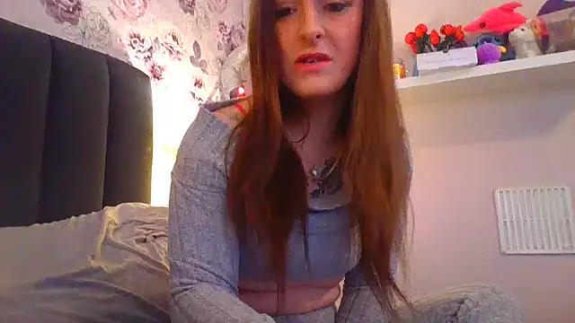 Snapshot of LucyRoseMae chatting on 05.16.26 LucyRoseMae online show from 05.16.26
