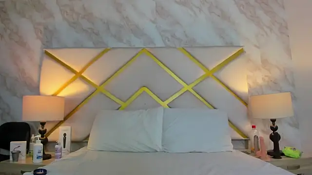 LorenBeiker- online show from 01.13.26