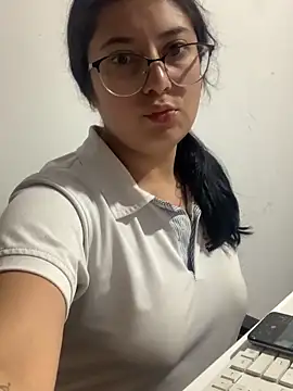 Velma star online show from 09.09.25