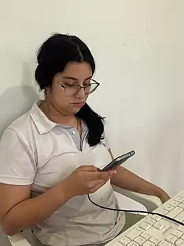 Velma star online show from 10.09.25