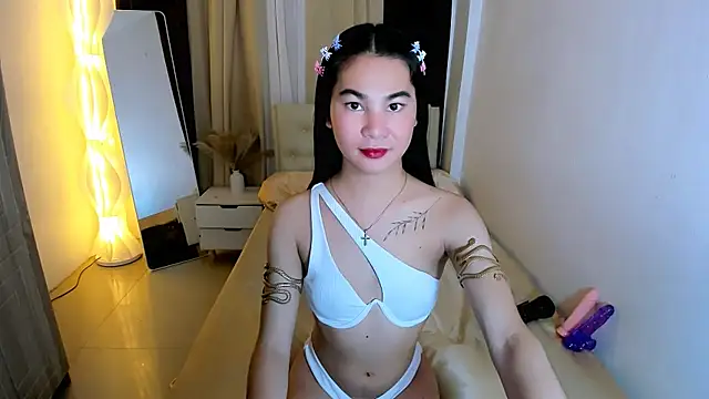 Snapshot of hotjessieempress chatting on 09.10.25 hotjessieempress online show from 09.10.25