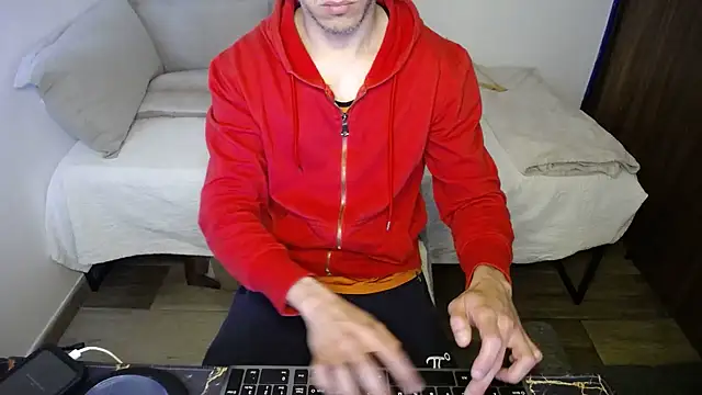 Snapshot of bossking017 chatting on 02.20.26 bossking017 online show from 02.20.26