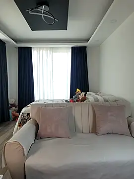 evasweett   online show from 09.11.25