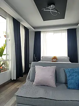 evasweett   online show from 11.12.25