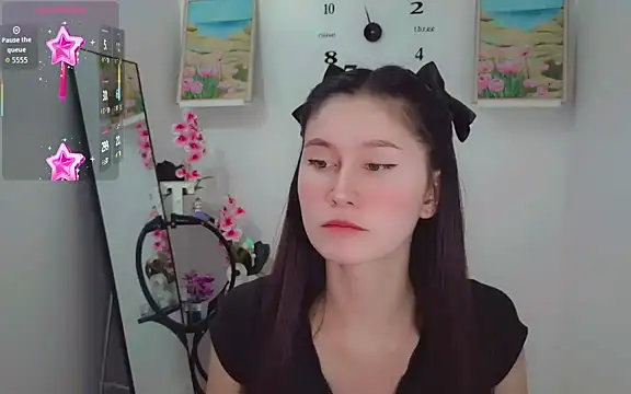 Snapshot of anne_smithe chatting on 02.04.26 anne smithe online show from 02.04.26