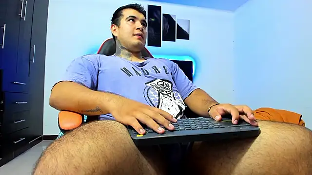 Snapshot of thiago__cp01 chatting on 01.18.26 thiago cp01 online show from 01.18.26