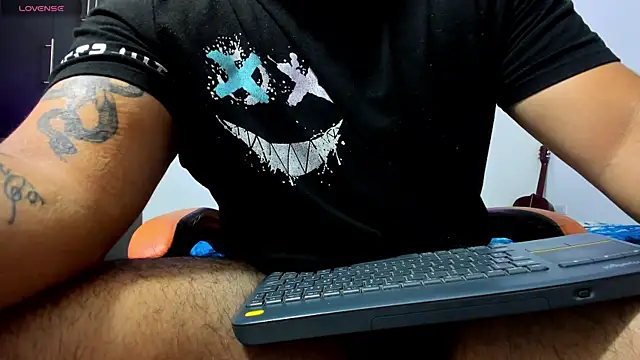 Snapshot of thiago__cp01 chatting on 06.26.26 thiago cp01 online show from 06.26.26