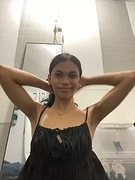 urcurlydiva online show from 09.18.25