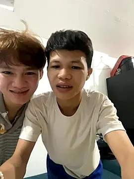 crazyasiantwink online show from 10.18.25