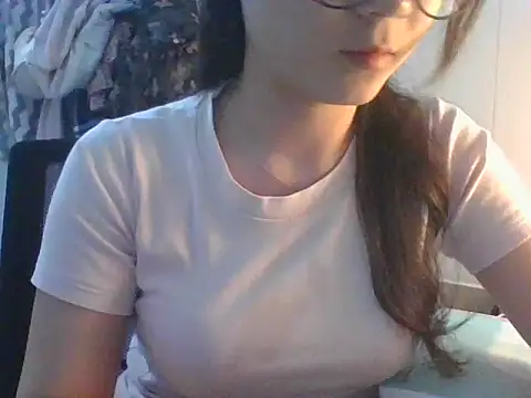 Linzly online show from 10.20.25