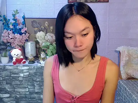 Snapshot of sexybabewarrior chatting on 05.08.26 sexybabewarrior online show from 05.08.26
