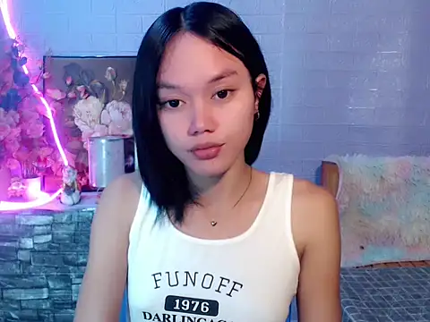 Snapshot of sexybabewarrior chatting on 05.22.26 sexybabewarrior online show from 05.22.26