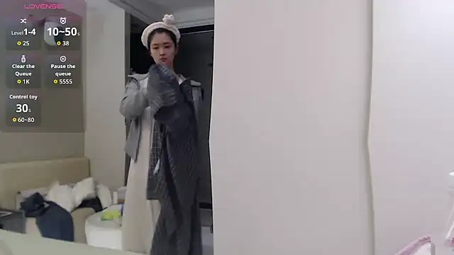 Mimi-cnbaby online show from 11.12.25