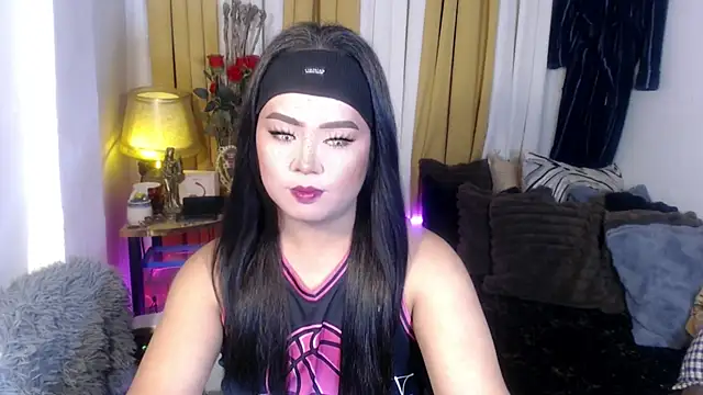 Snapshot of YourSweet-mich chatting on 05.03.26 YourSweet-mich online show from 05.03.26