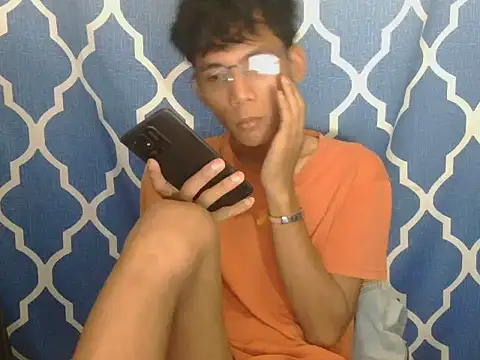 isanxxx online show from 04.22.26