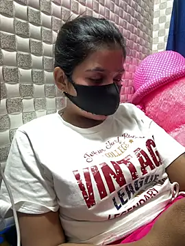 Snapshot of Hot_Jaanvi_ chatting on 03.06.26 Hot Jaanvi online show from 03.06.26