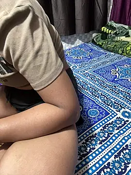 Snapshot of Hot_Jaanvi_ chatting on 03.25.26 Hot Jaanvi online show from 03.25.26