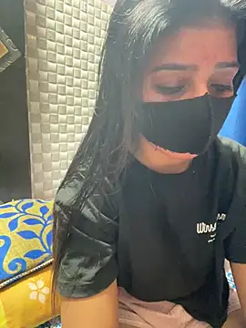 Snapshot of Hot_Jaanvi_ chatting on 04.01.26 Hot Jaanvi online show from 04.01.26