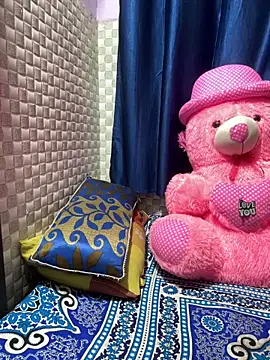 Snapshot of Hot_Jaanvi_ chatting on 04.04.26 Hot Jaanvi online show from 04.04.26