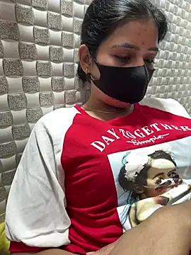 Snapshot of Hot_Jaanvi_ chatting on 04.14.26 Hot Jaanvi online show from 04.14.26