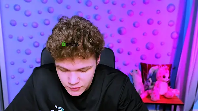 lucas long  online show from 12.04.25