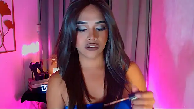 Lorainnelustts online show from 02.05.26