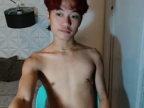 ur little secret online show from 09.18.25