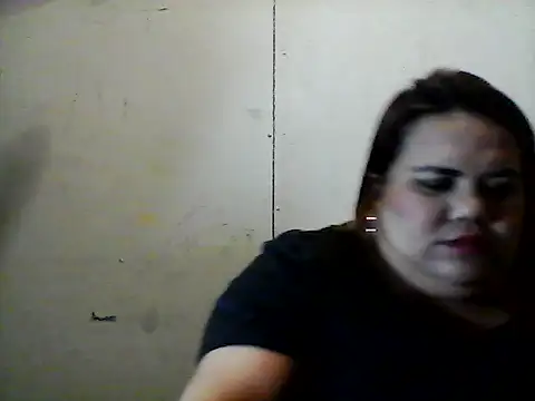 Snapshot of Nicolefvck chatting on 10.10.25 Nicolefvck online show from 10.10.25
