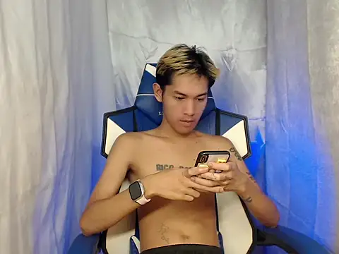 riks tyler online show from 02.15.26